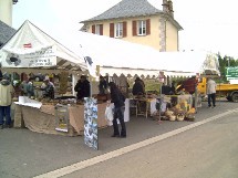Voyage d'une délégation des Foires de Corse et de la 'Fiera di U Casgiu' dans le Cantal Voyage d'une délégation des Foires de Corse et de la 'Fiera di U Casgiu' dans le Cantal